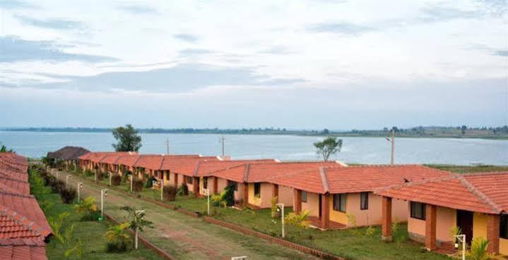 The Peepal Tree, Kabini Begūr Extérieur photo